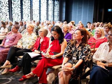 Melbourne Silver Sirens: Ageing Well Workshops is an intimate, uplifting day created for women over 50 who are committed to ageing on their own terms — with vitality, intention and choice. Melbourne Silver Sirens: Ageing Well Workshops is an intimate, uplifting day created for women over 50 who are committed to ageing on their own terms — with vitality, intention and choice.